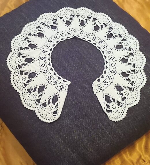 A unique Fashion Accessory Crochet Collar